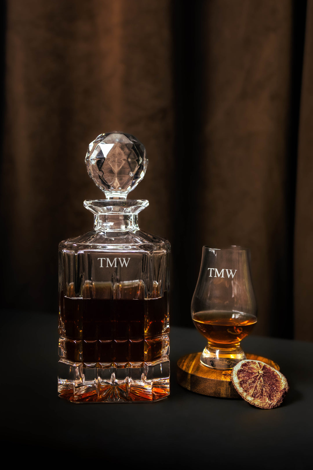 Personalised engraved whiskey decanter with matching jack glencairn tasting glass
