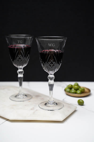 William wine set personalised glassware